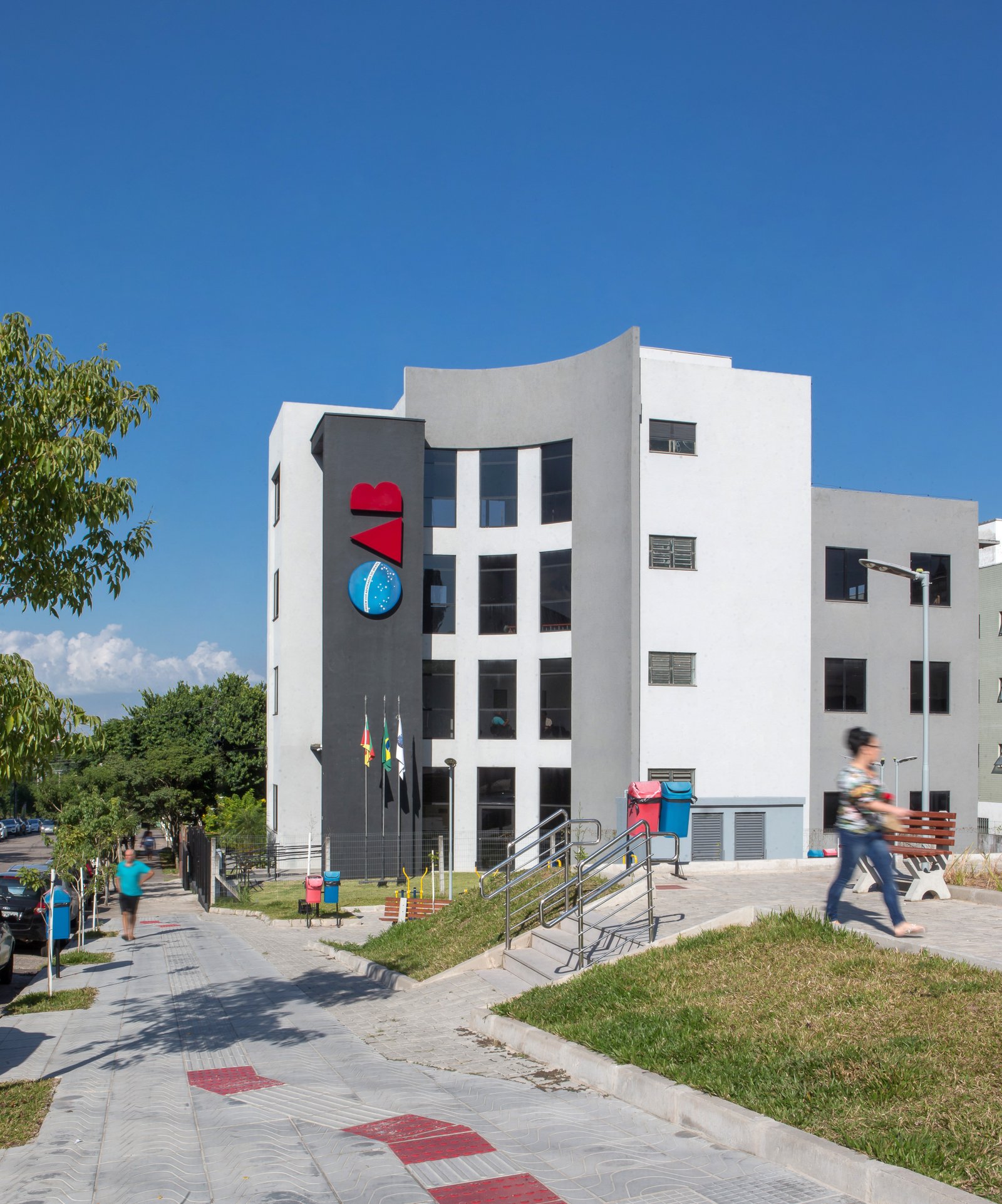 angela_pisani_corporativo_01